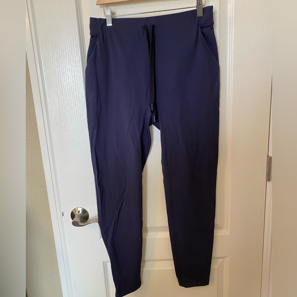 lululemon joggers
